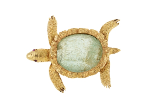 Broche tortue or 750 texturé sertie d'un - auctions & price archive